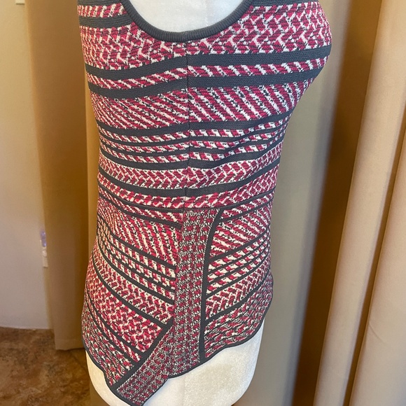 NEW! BCBG Maxazria Alonya Pink Grey Knit Peplum Top Size XS NWOT! - Picture 7 of 10